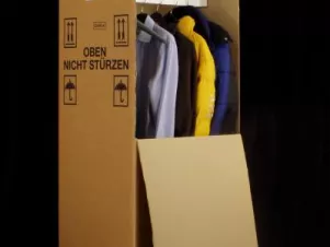 Kartónová krabica s ramienkom